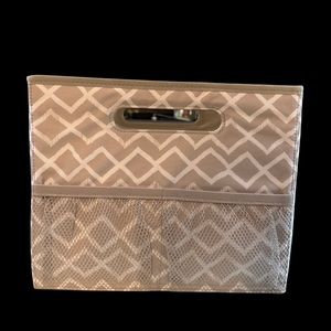 THIRTY ONE FOLD N FILE DANCING DIAMONDS